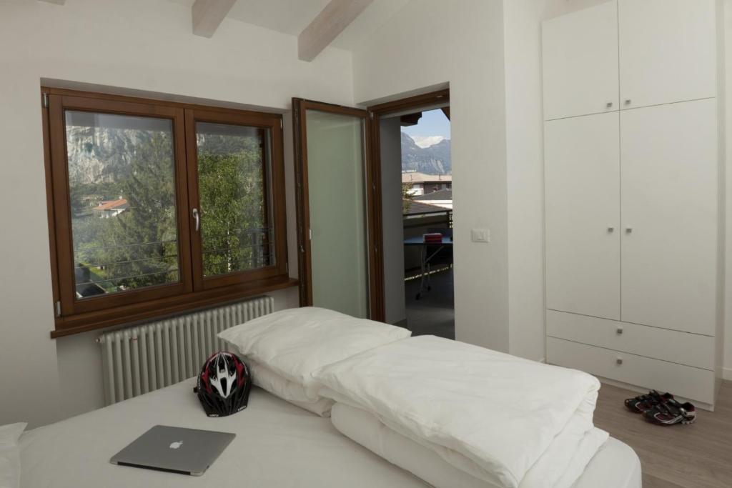 Aparthotel Casa Carla Torbole Sul Garda Pokoj fotografie
