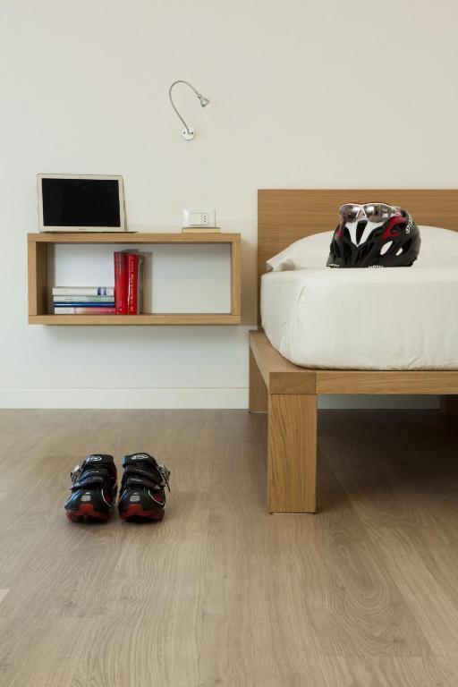 Aparthotel Casa Carla Torbole Sul Garda Pokoj fotografie