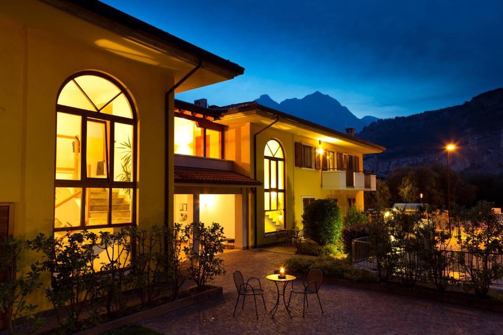 Aparthotel Casa Carla Torbole Sul Garda Exteriér fotografie